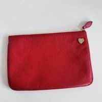 Mulberry Valentines Hearts Zip Pouch in Valentine Red Glossy Goat - Image 2