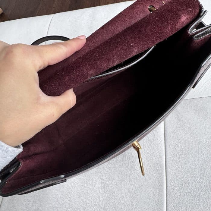Mulberry Medium Amberley in Oxblood grained leather - gold toned hardware - Image 16
