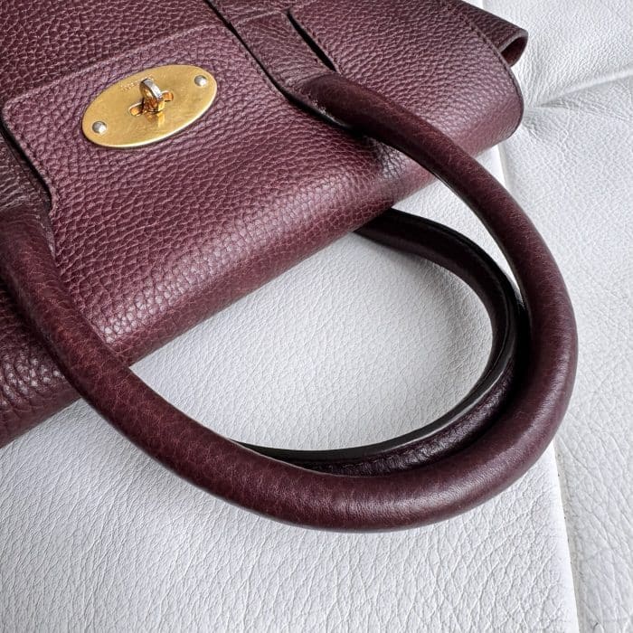 Mulberry Small Oxblood Bayswater Satchel (new style) gold toned hardware - Image 10